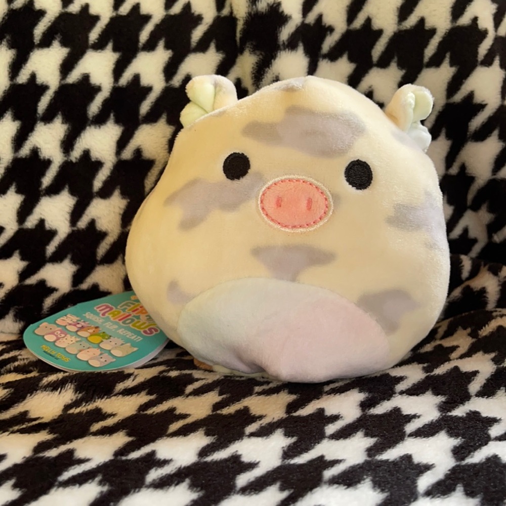 SQUISHMALLOW FLIPAMALLO